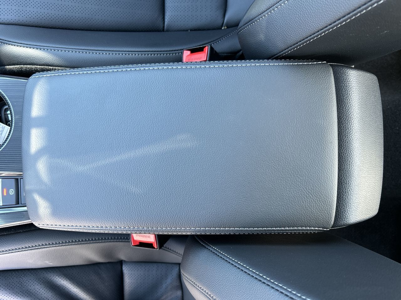 2025 Honda Civic Hybrid in North Vancouver, British Columbia