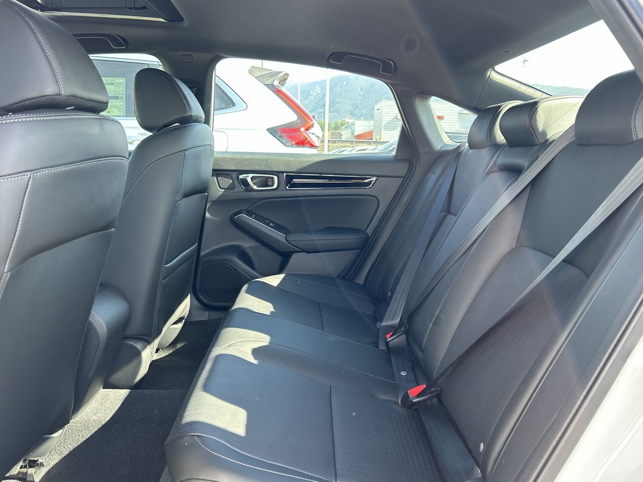 2025 Honda Civic Hybrid in North Vancouver, British Columbia