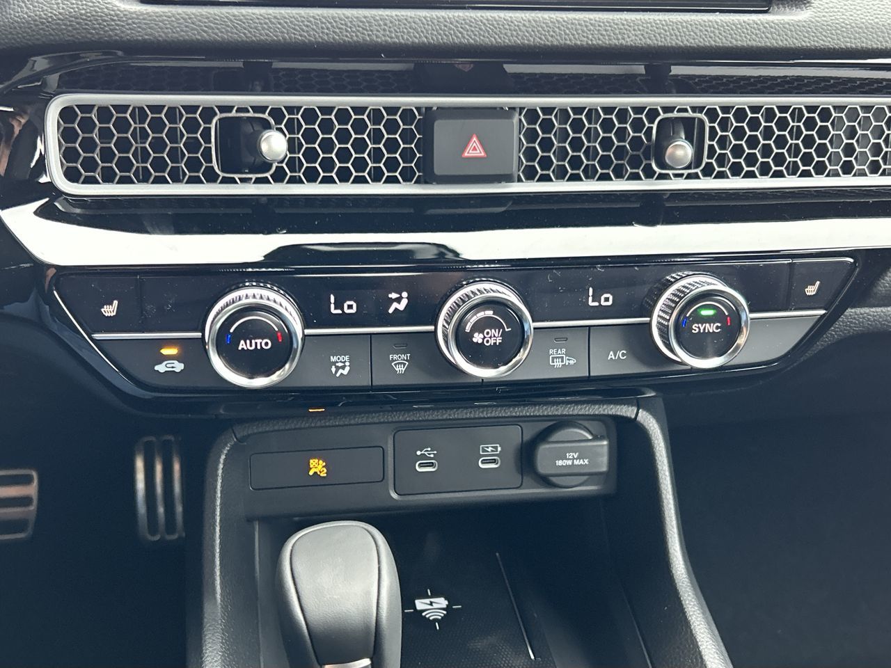 2025 Honda Civic Hybrid in North Vancouver, British Columbia