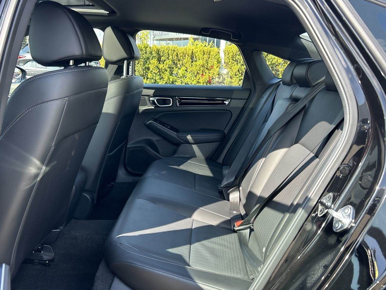 2025 Honda Civic Hybrid in North Vancouver, British Columbia