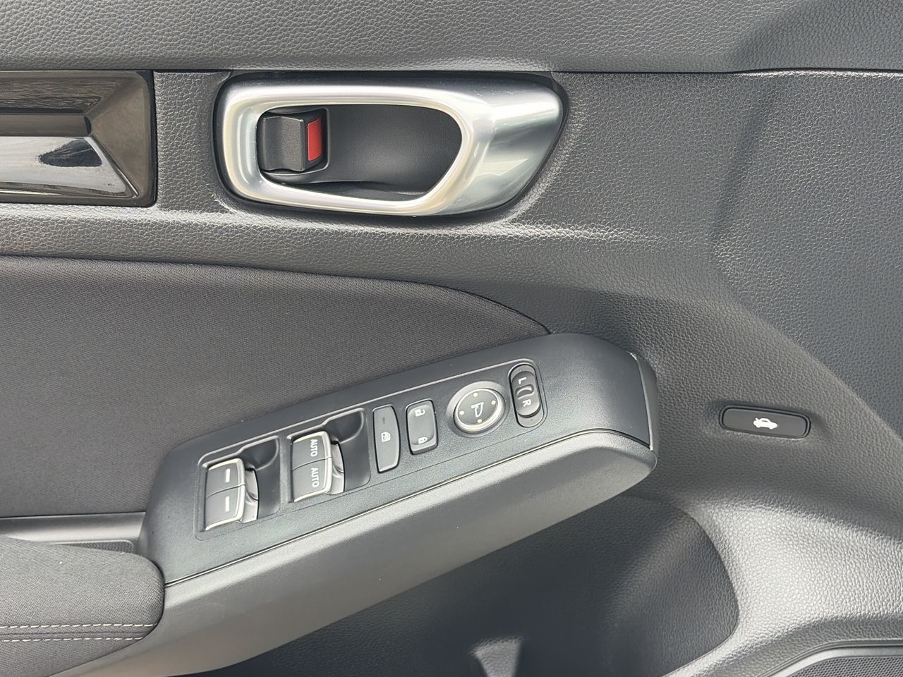 2025 Honda Civic Hybrid