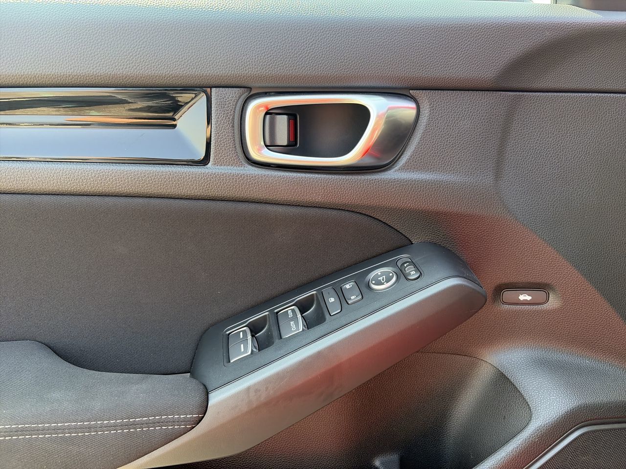 2025 Honda Civic Hybrid