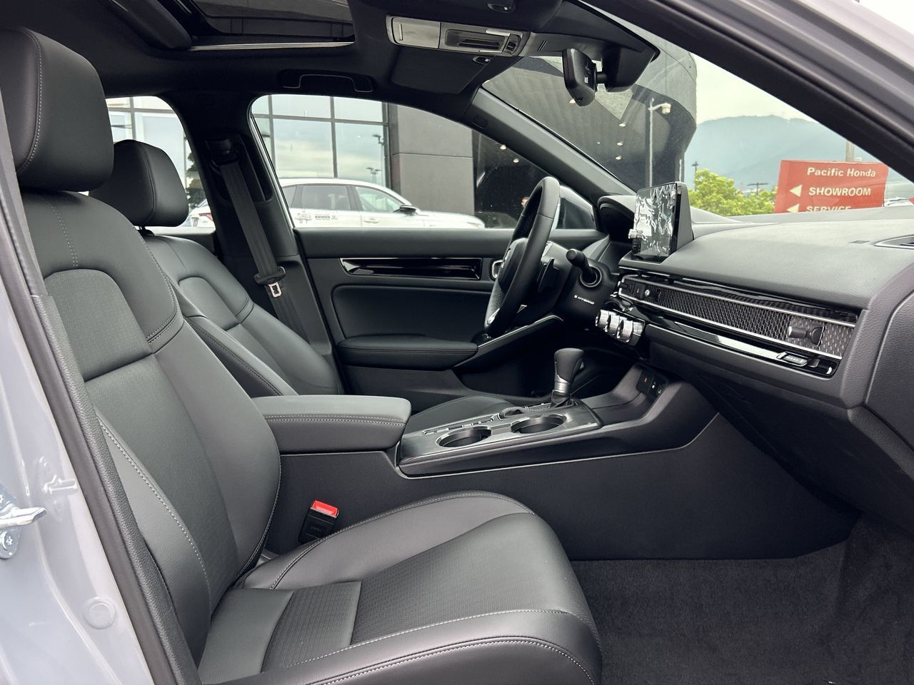 2026 Honda Civic Hybrid in North Vancouver, British Columbia