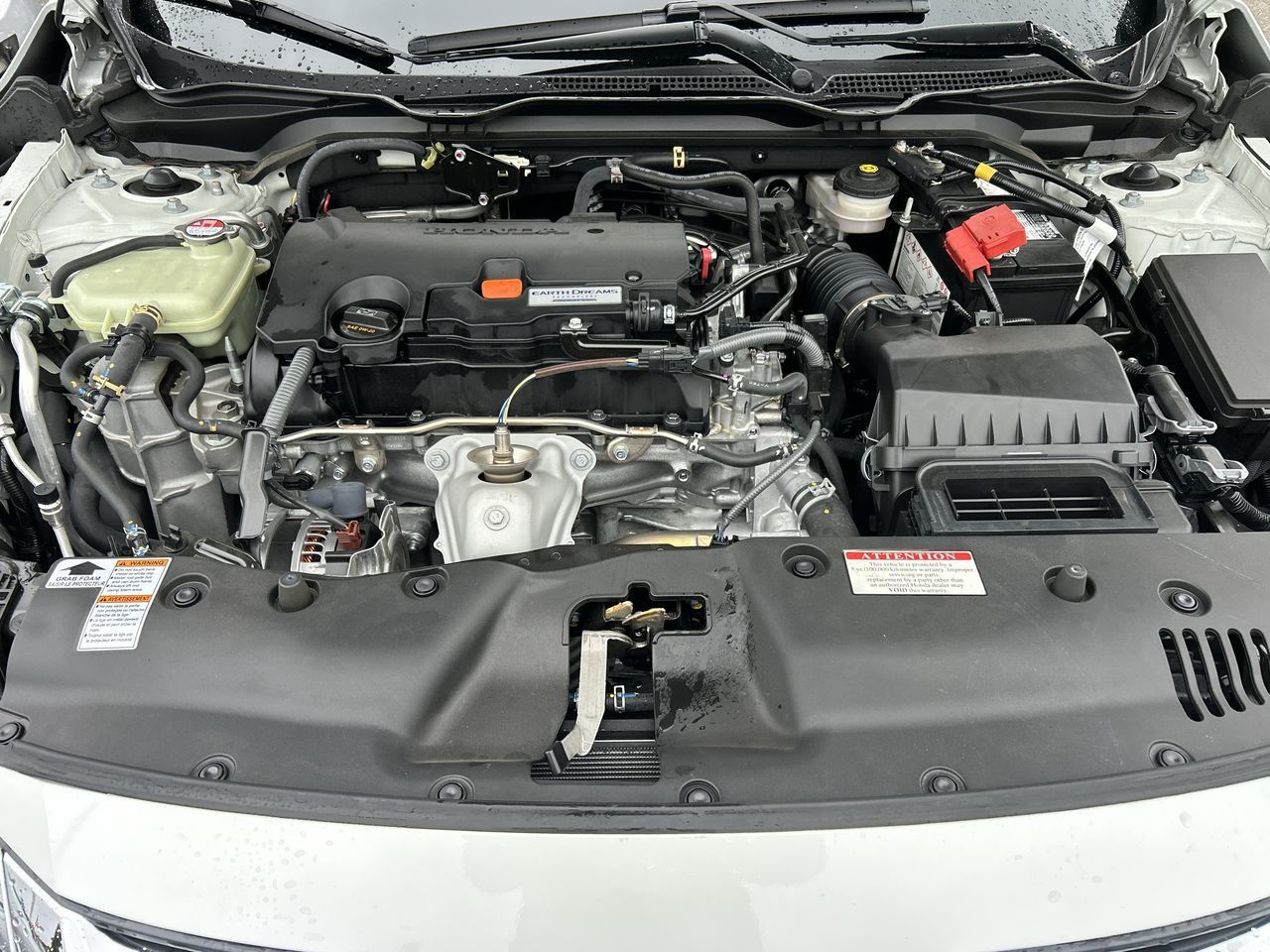 Honda Civic  2016 à North Vancouver, Colombie-Britannique