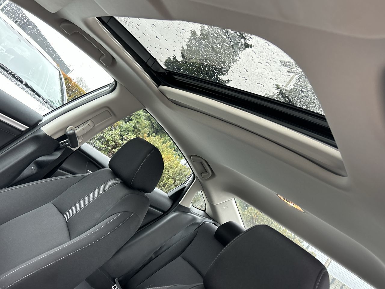 Honda Civic  2016 à North Vancouver, Colombie-Britannique