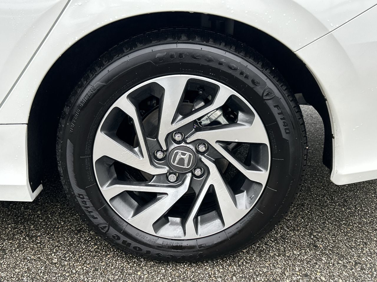 Honda Civic  2016 à North Vancouver, Colombie-Britannique