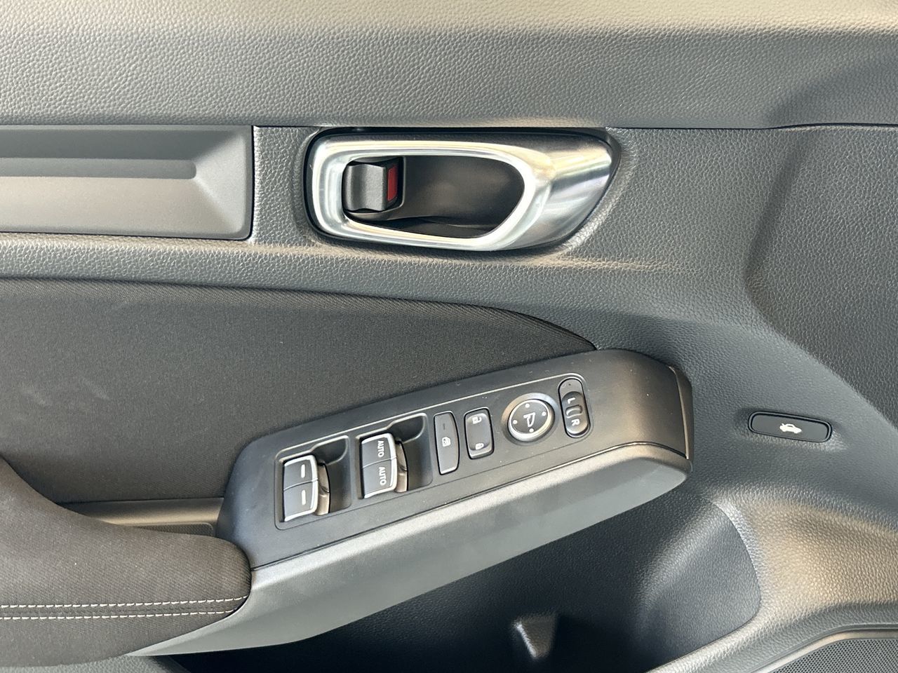 2025 Honda Civic in North Vancouver, British Columbia