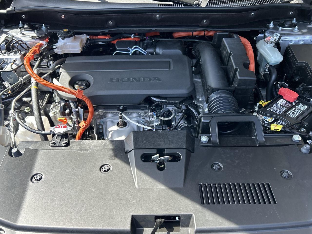 2025 Honda CR-V HYBRID in North Vancouver, British Columbia