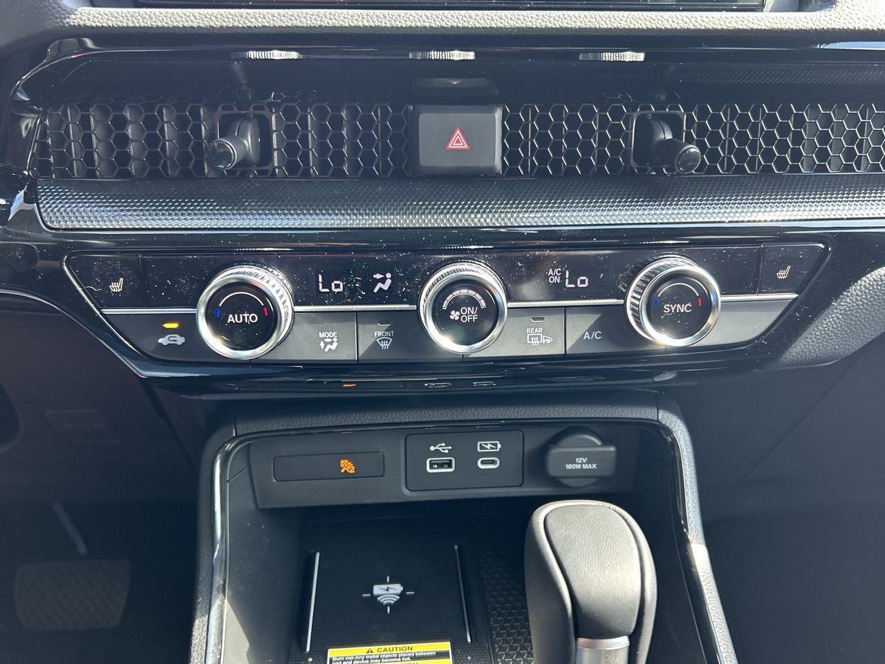 2025 Honda CR-V HYBRID in North Vancouver, British Columbia