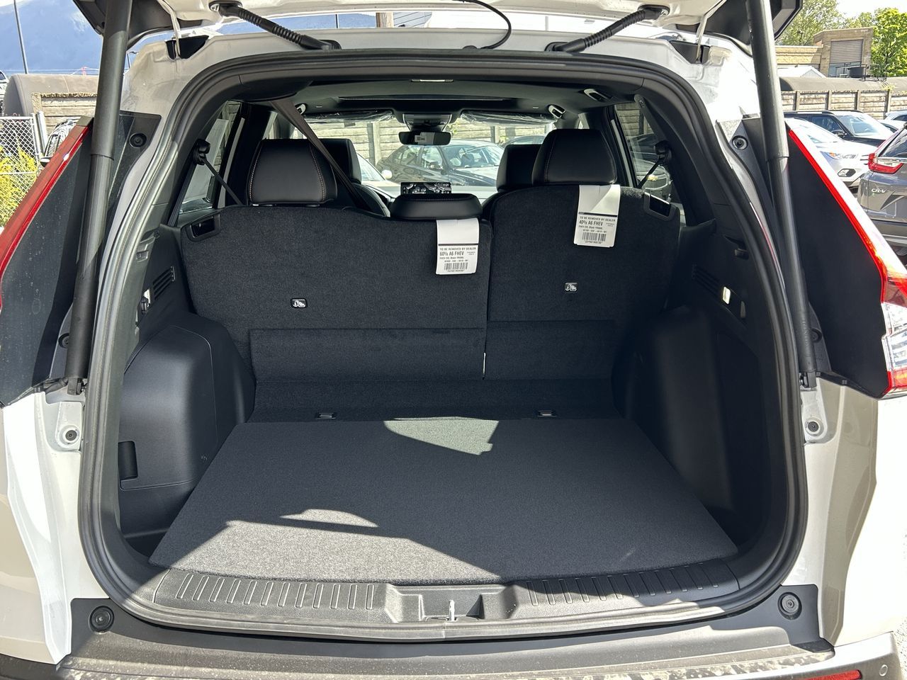 2025 Honda CR-V HYBRID in North Vancouver, British Columbia