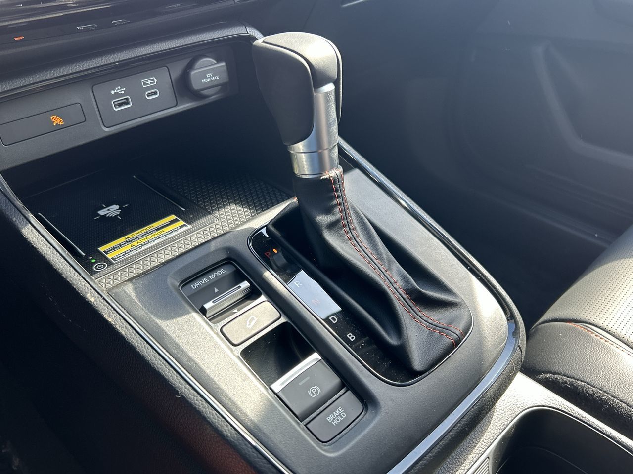 2025 Honda CR-V HYBRID in North Vancouver, British Columbia