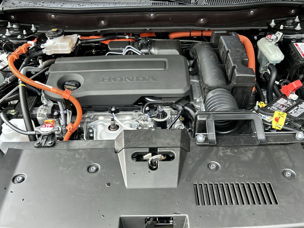 2025 Honda CR-V HYBRID in North Vancouver, British Columbia