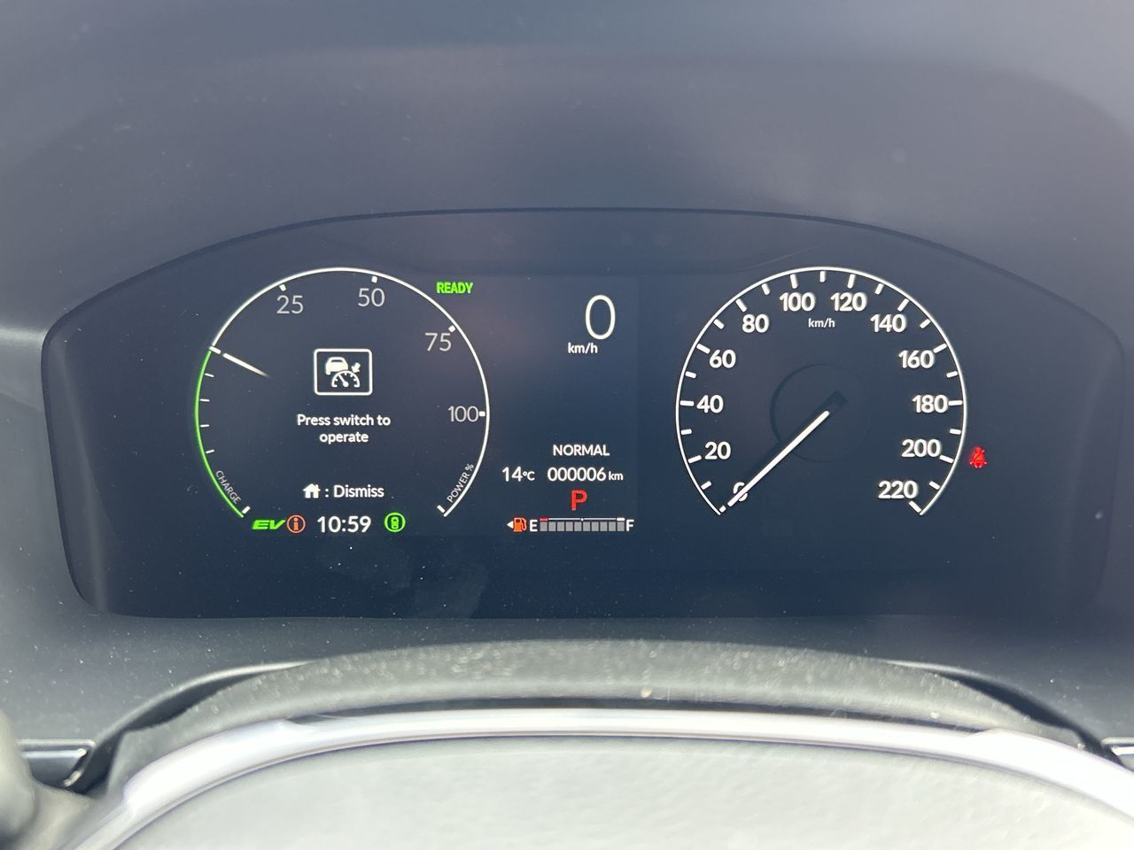 2025 Honda CR-V HYBRID in North Vancouver, British Columbia
