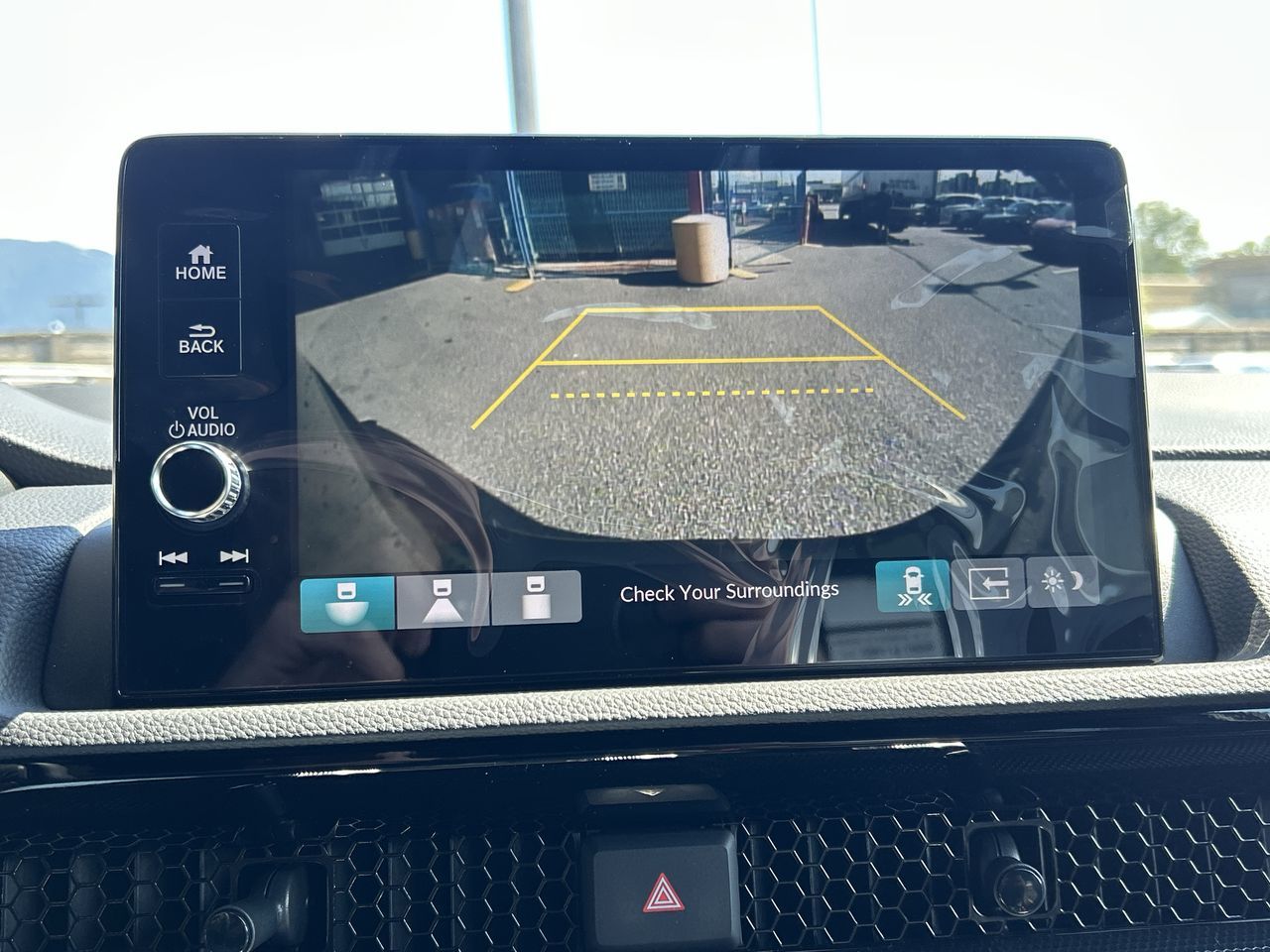 2025 Honda CR-V HYBRID in North Vancouver, British Columbia