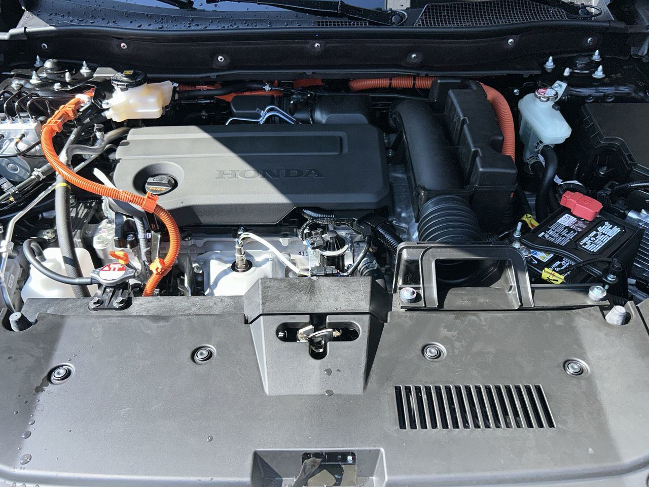 2025 Honda CR-V HYBRID in North Vancouver, British Columbia