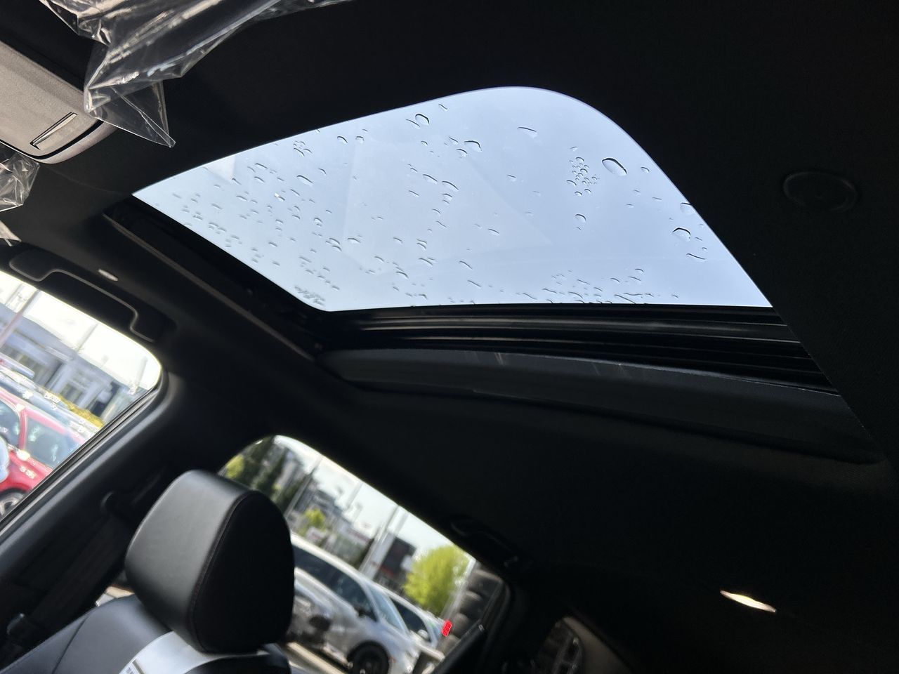 2025 Honda CR-V HYBRID in North Vancouver, British Columbia