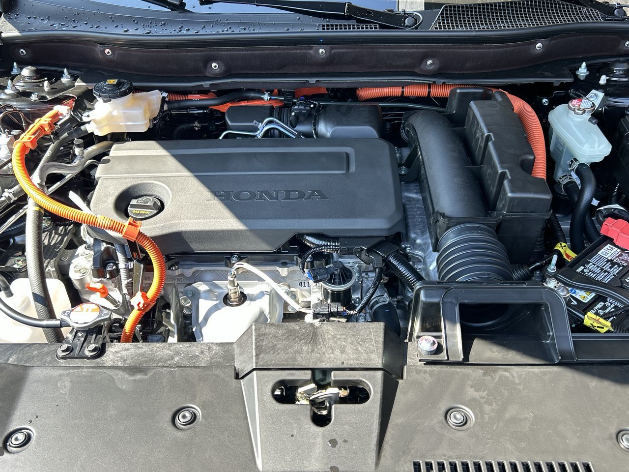 2025 Honda CR-V HYBRID in North Vancouver, British Columbia