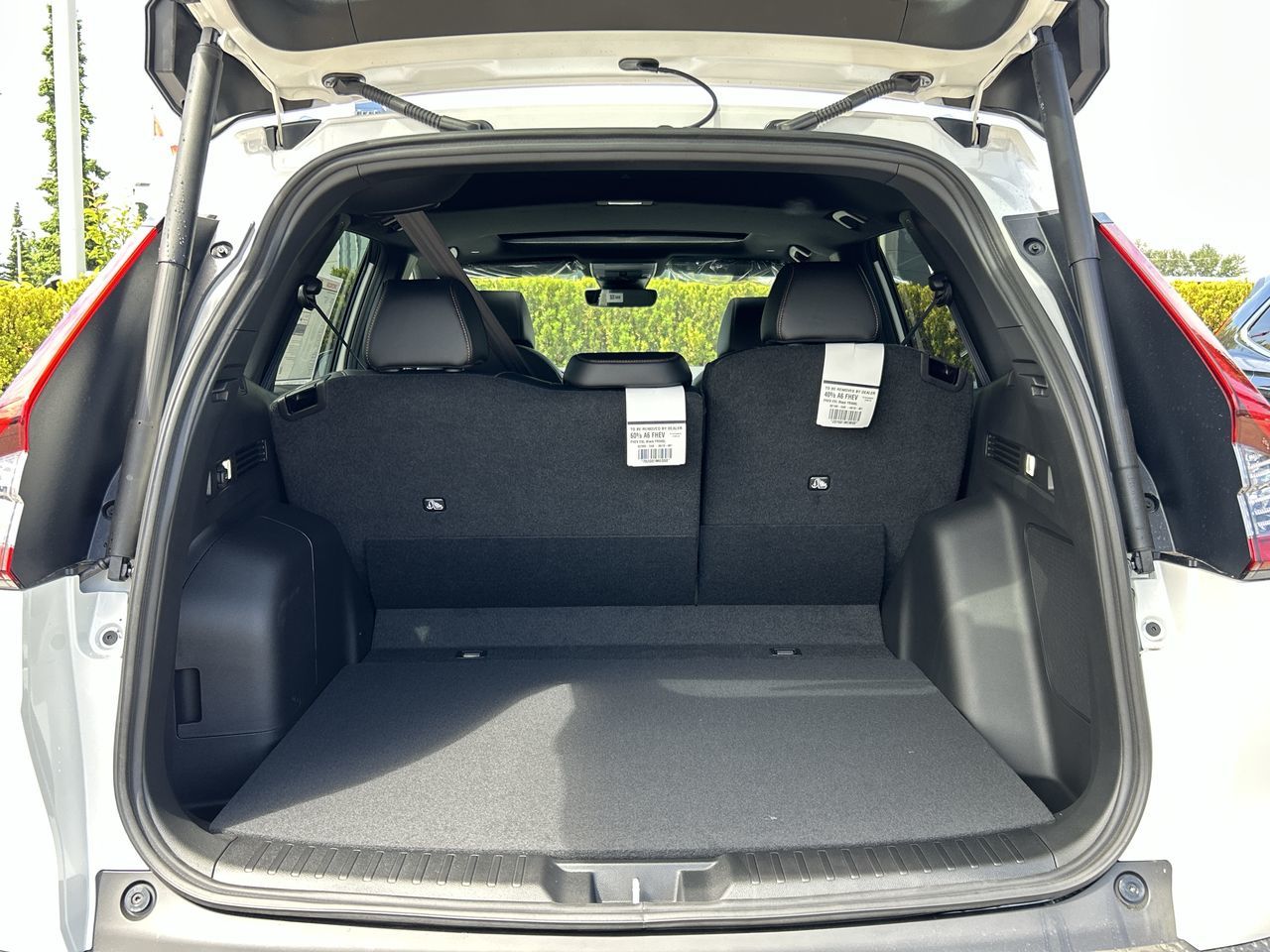 2025 Honda CR-V HYBRID in North Vancouver, British Columbia