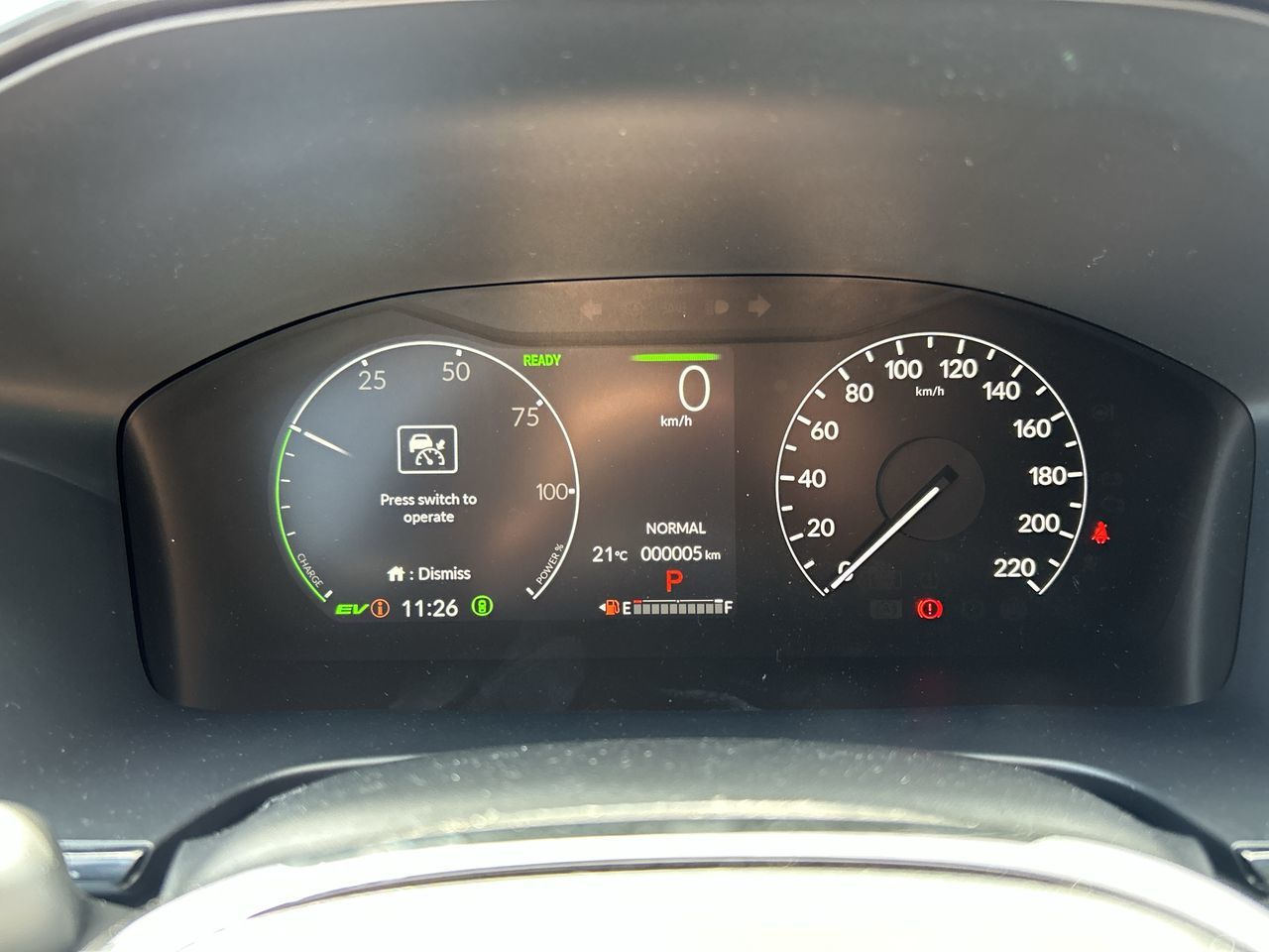 2025 Honda CR-V HYBRID in North Vancouver, British Columbia