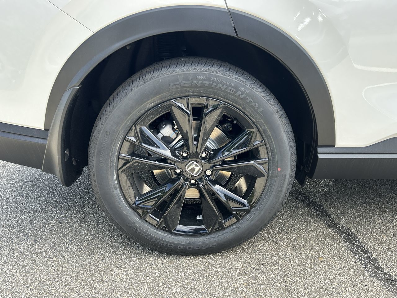 2025 Honda CR-V HYBRID in North Vancouver, British Columbia