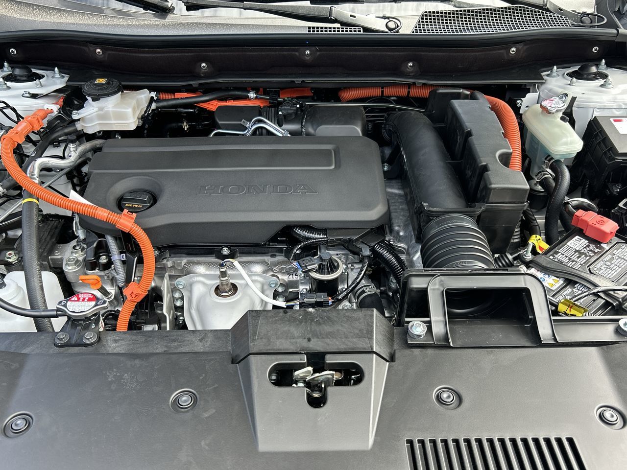 2025 Honda CR-V HYBRID in North Vancouver, British Columbia