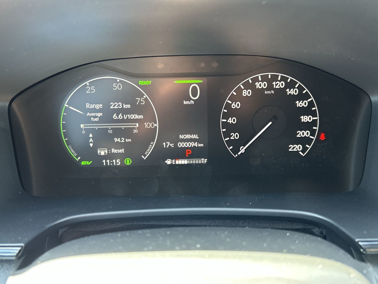 2025 Honda CR-V HYBRID in North Vancouver, British Columbia