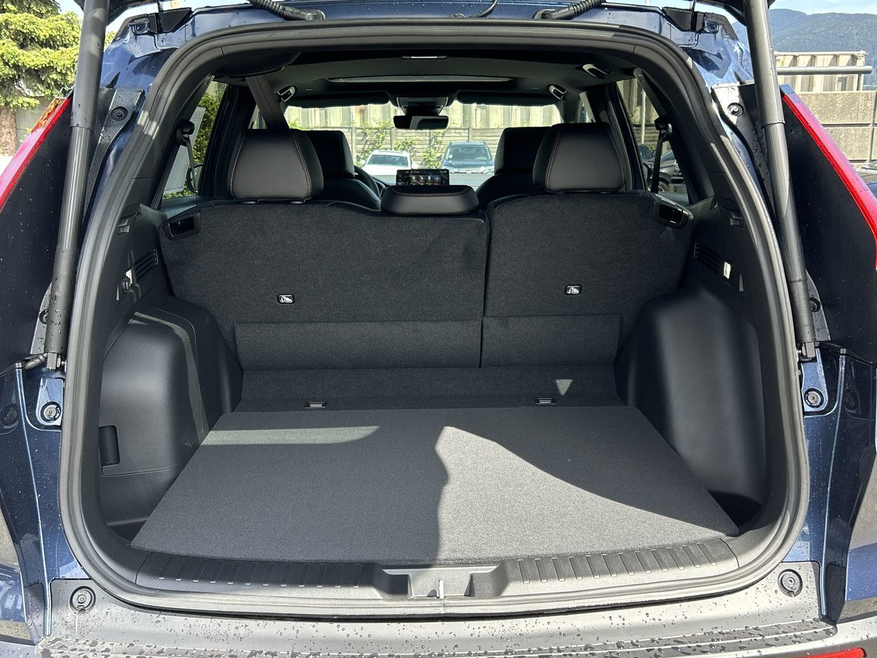 2025 Honda CR-V HYBRID in North Vancouver, British Columbia