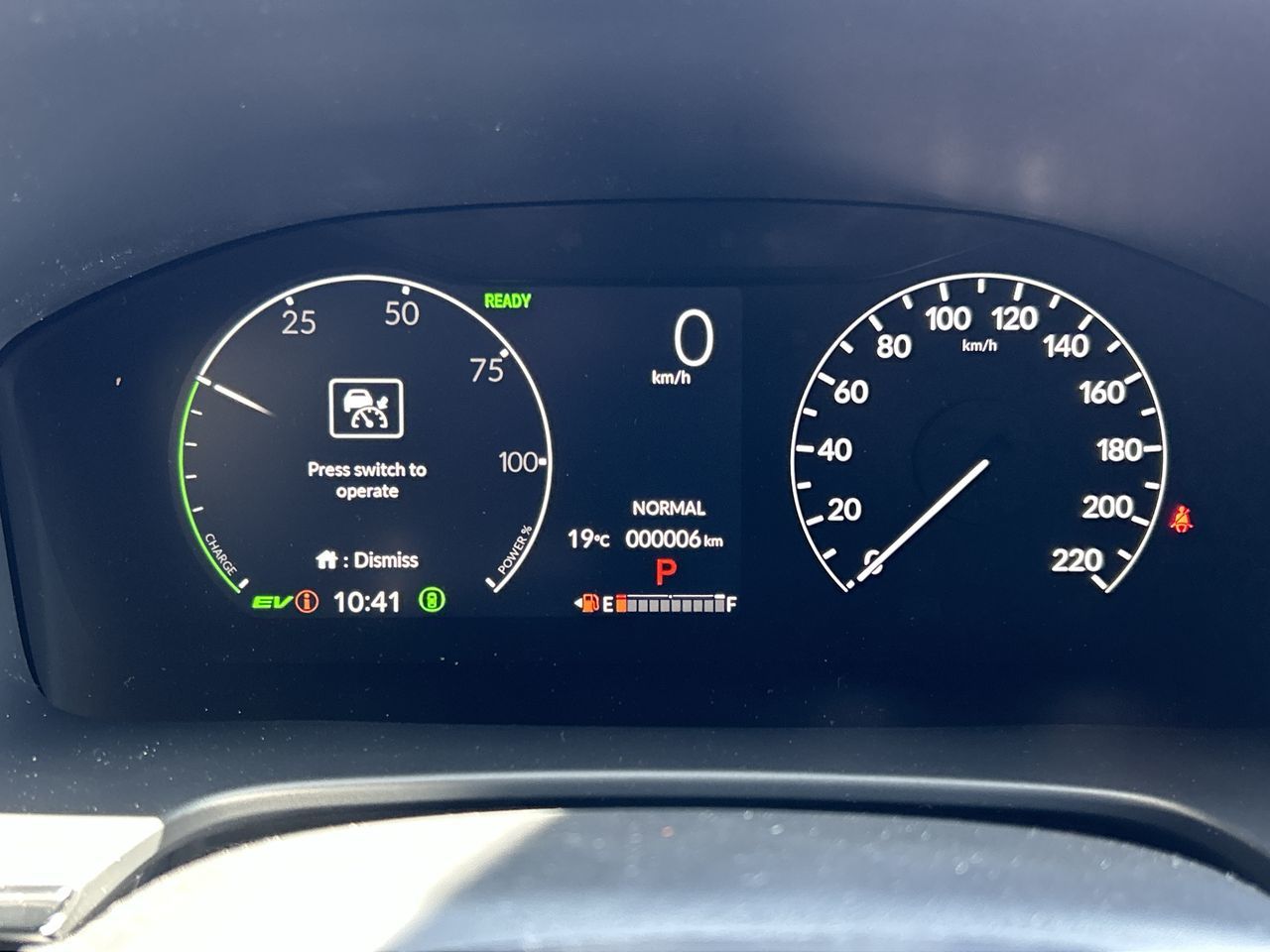 2025 Honda CR-V HYBRID in North Vancouver, British Columbia
