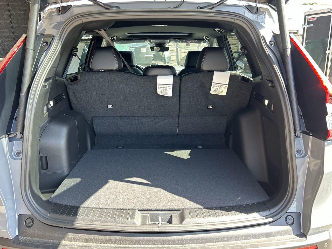 2025 Honda CR-V HYBRID in North Vancouver, British Columbia