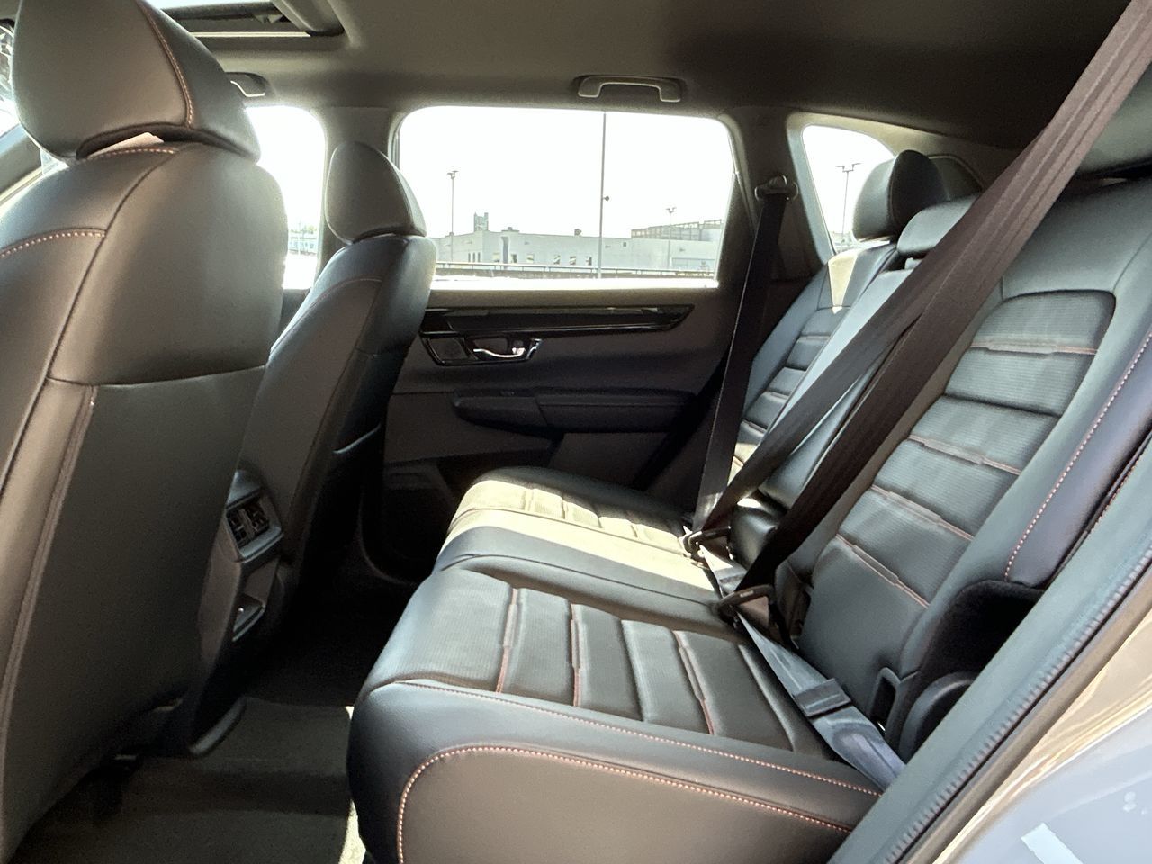 2025 Honda CR-V HYBRID in North Vancouver, British Columbia