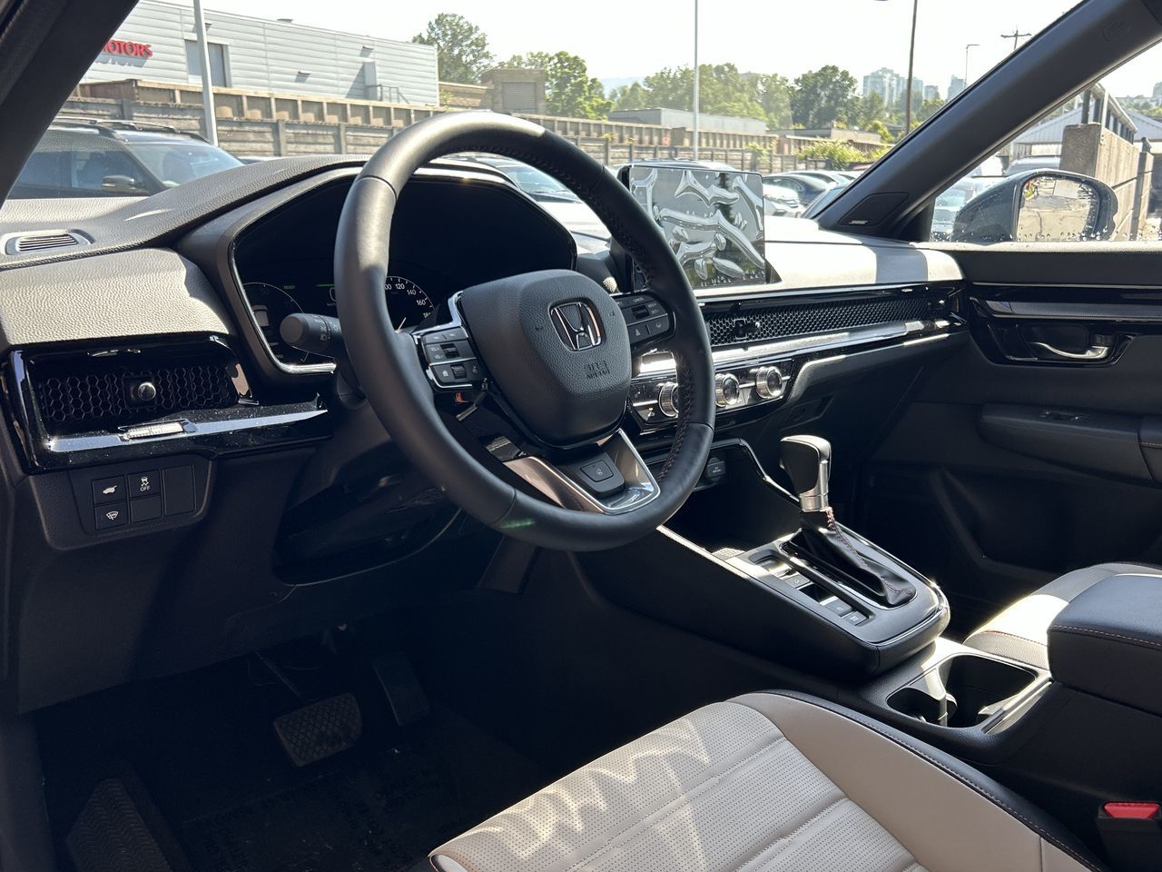 2025 Honda CR-V HYBRID in North Vancouver, British Columbia