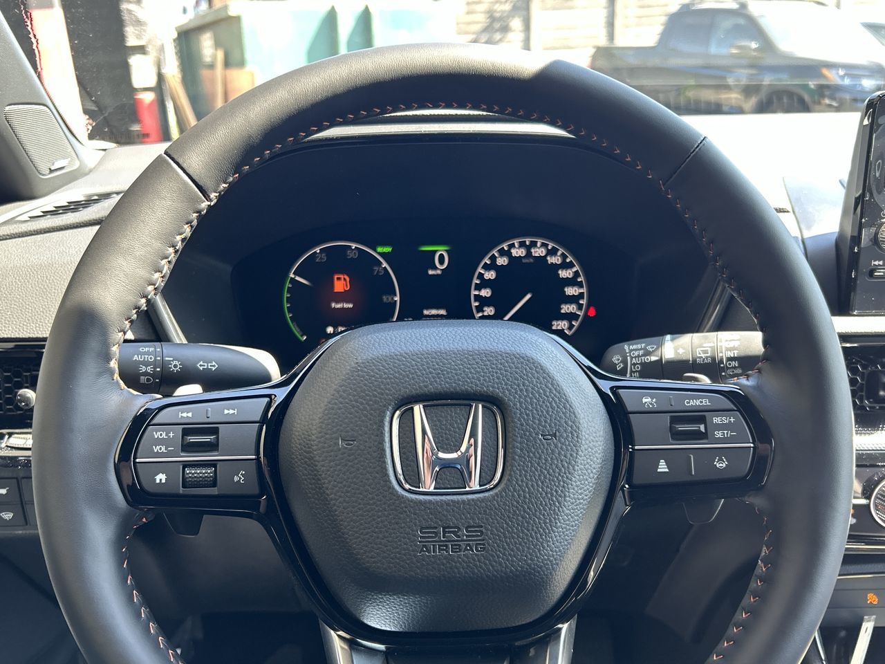 2025 Honda CR-V HYBRID in North Vancouver, British Columbia