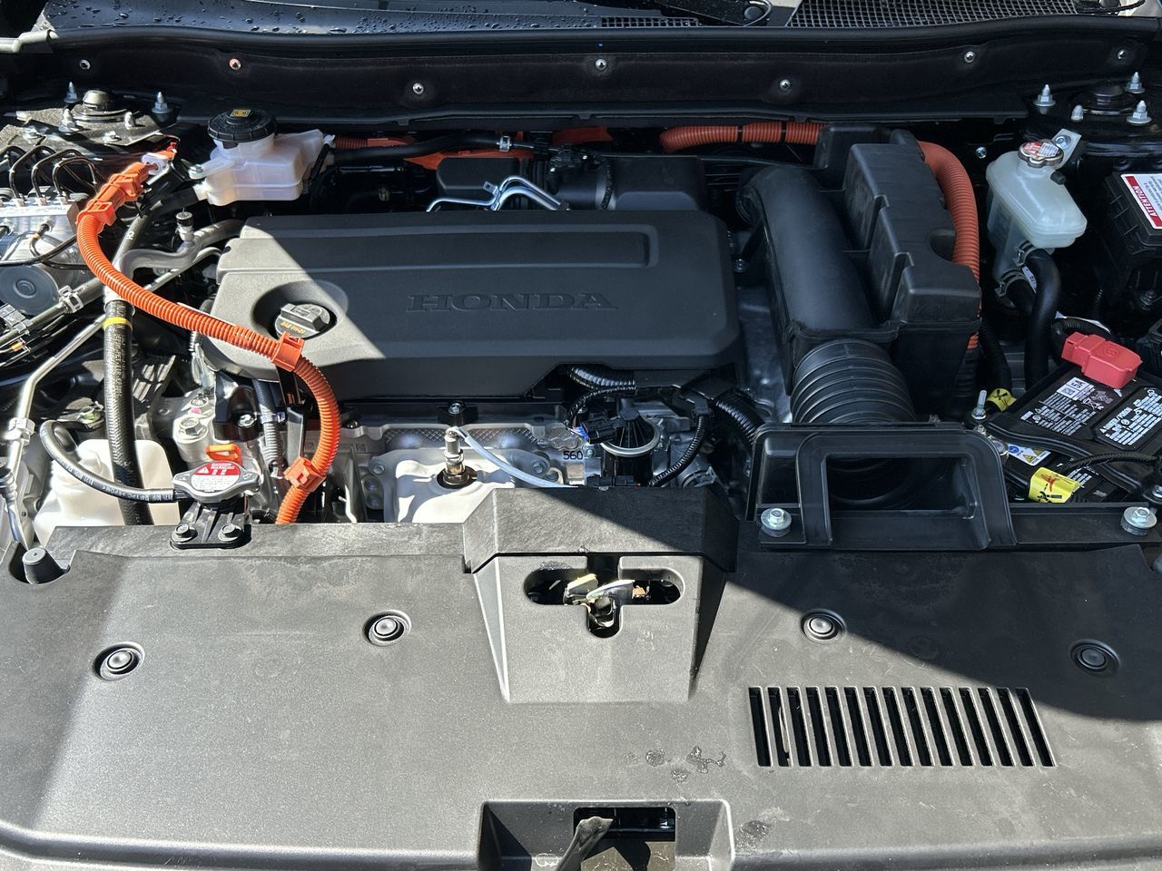 2025 Honda CR-V HYBRID in North Vancouver, British Columbia