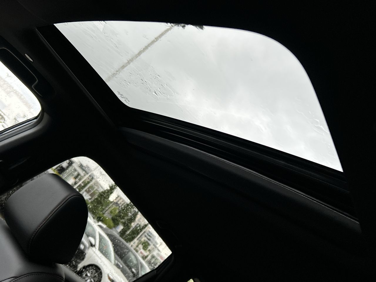 2025 Honda CR-V HYBRID in North Vancouver, British Columbia