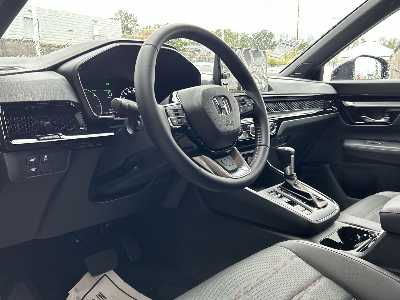 2025 Honda CR-V HYBRID in North Vancouver, British Columbia