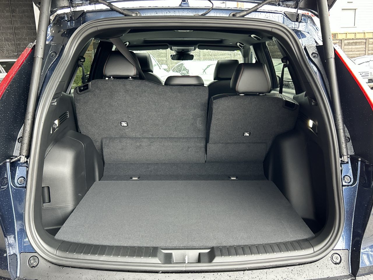 2025 Honda CR-V HYBRID in North Vancouver, British Columbia