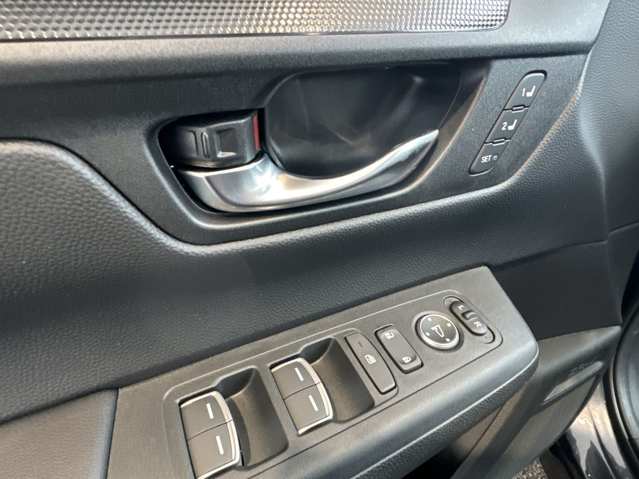 2025 Honda CR-V Hybrid