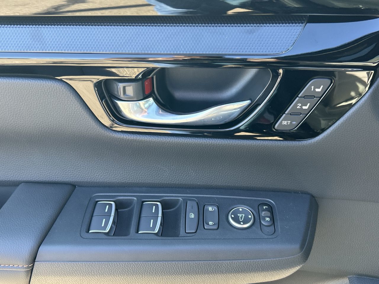 2025  CR-V Hybrid
