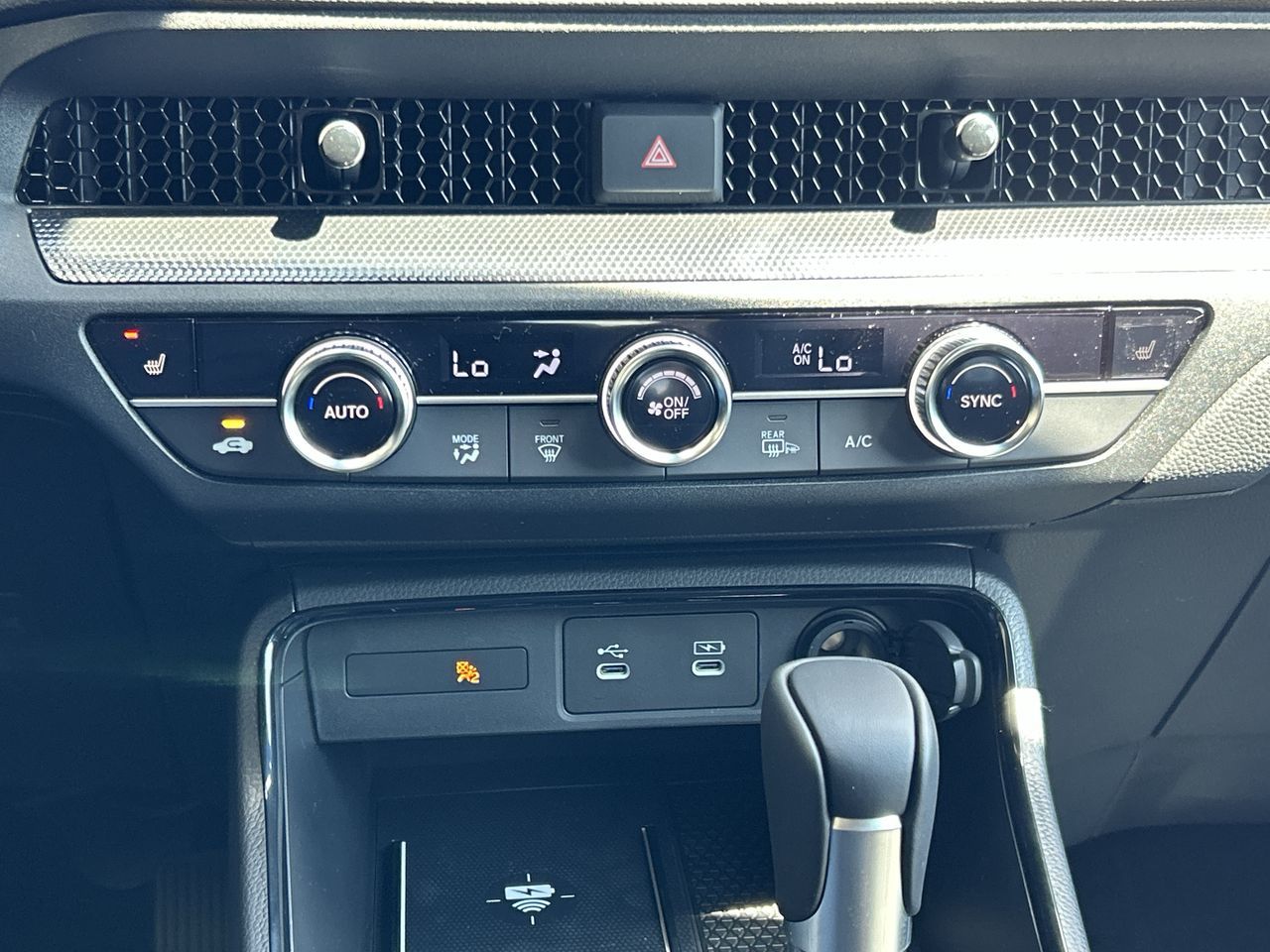 2026 Honda CR-V HYBRID in North Vancouver, British Columbia