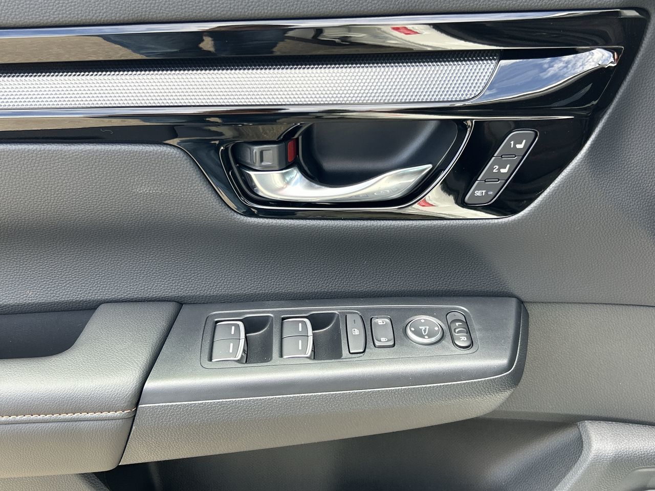 2026 Honda CR-V HYBRID in North Vancouver, British Columbia