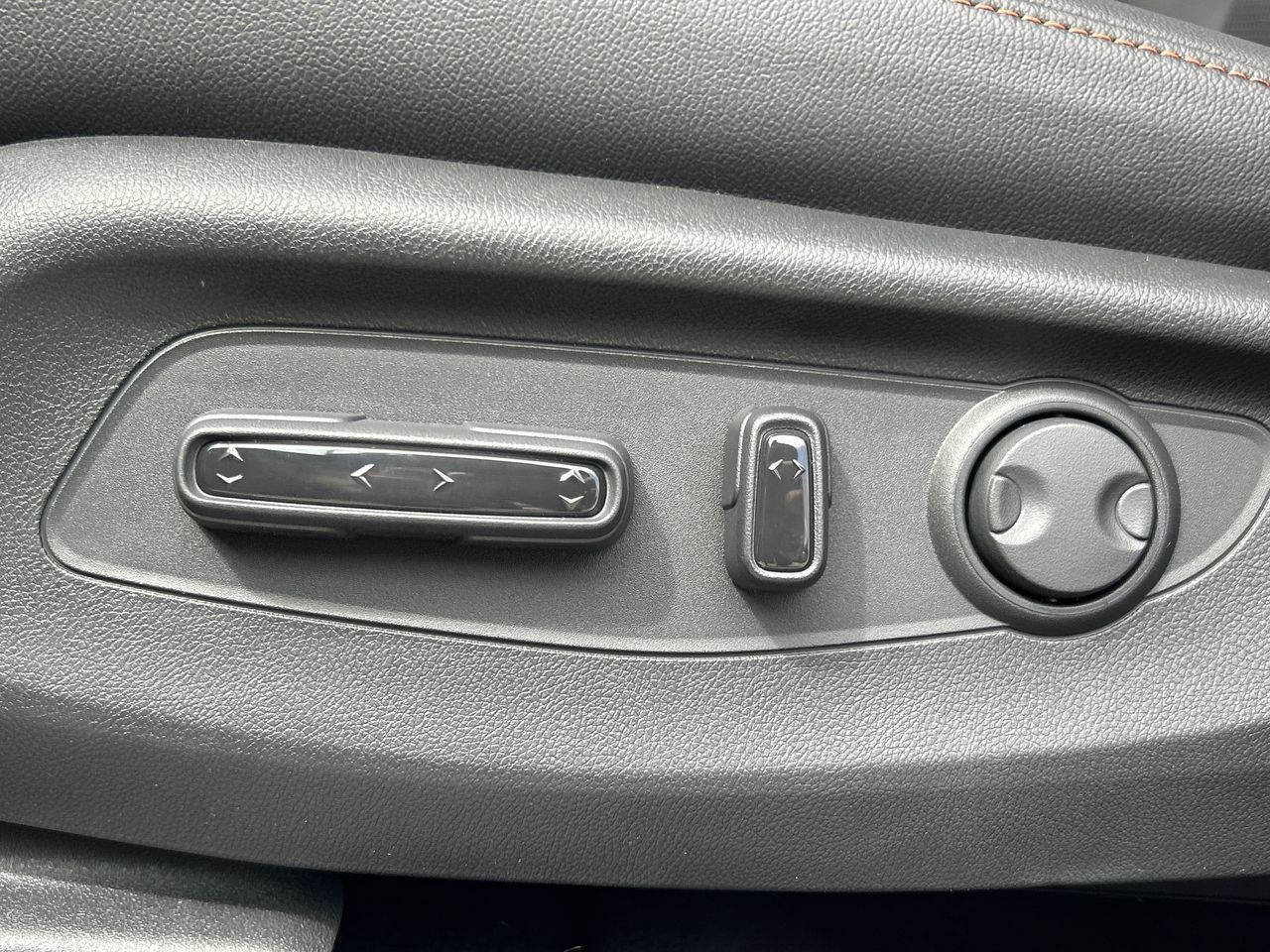 2026 Honda CR-V HYBRID in North Vancouver, British Columbia