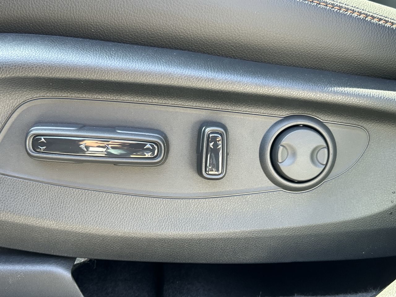 2026 Honda CR-V HYBRID in North Vancouver, British Columbia