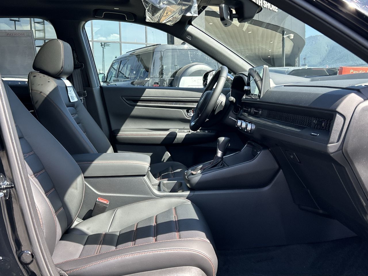 2026 Honda CR-V HYBRID in North Vancouver, British Columbia