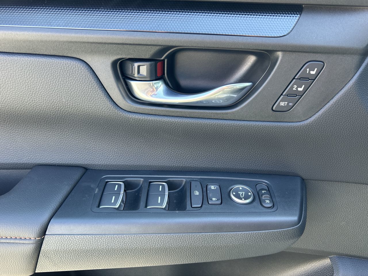 2026 Honda CR-V HYBRID in North Vancouver, British Columbia