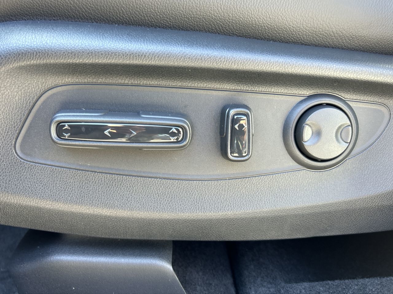 2026 Honda CR-V HYBRID in North Vancouver, British Columbia