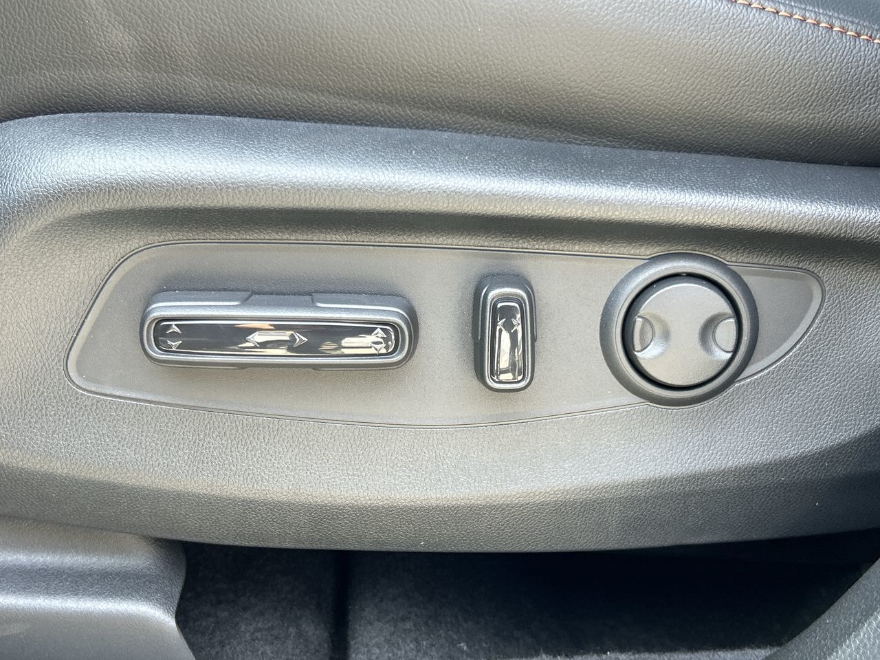 2026 Honda CR-V HYBRID in North Vancouver, British Columbia