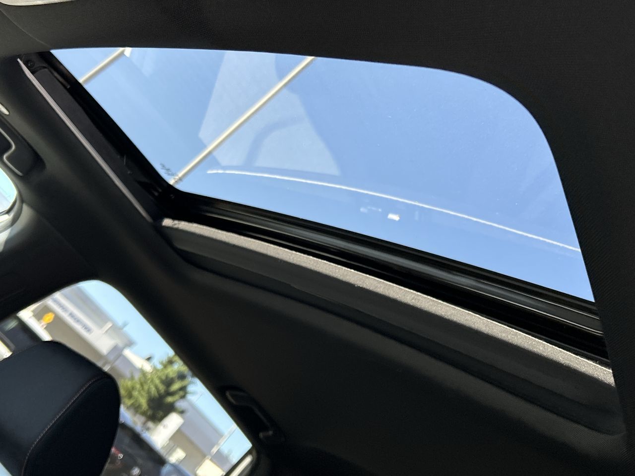 2026 Honda CR-V HYBRID in North Vancouver, British Columbia