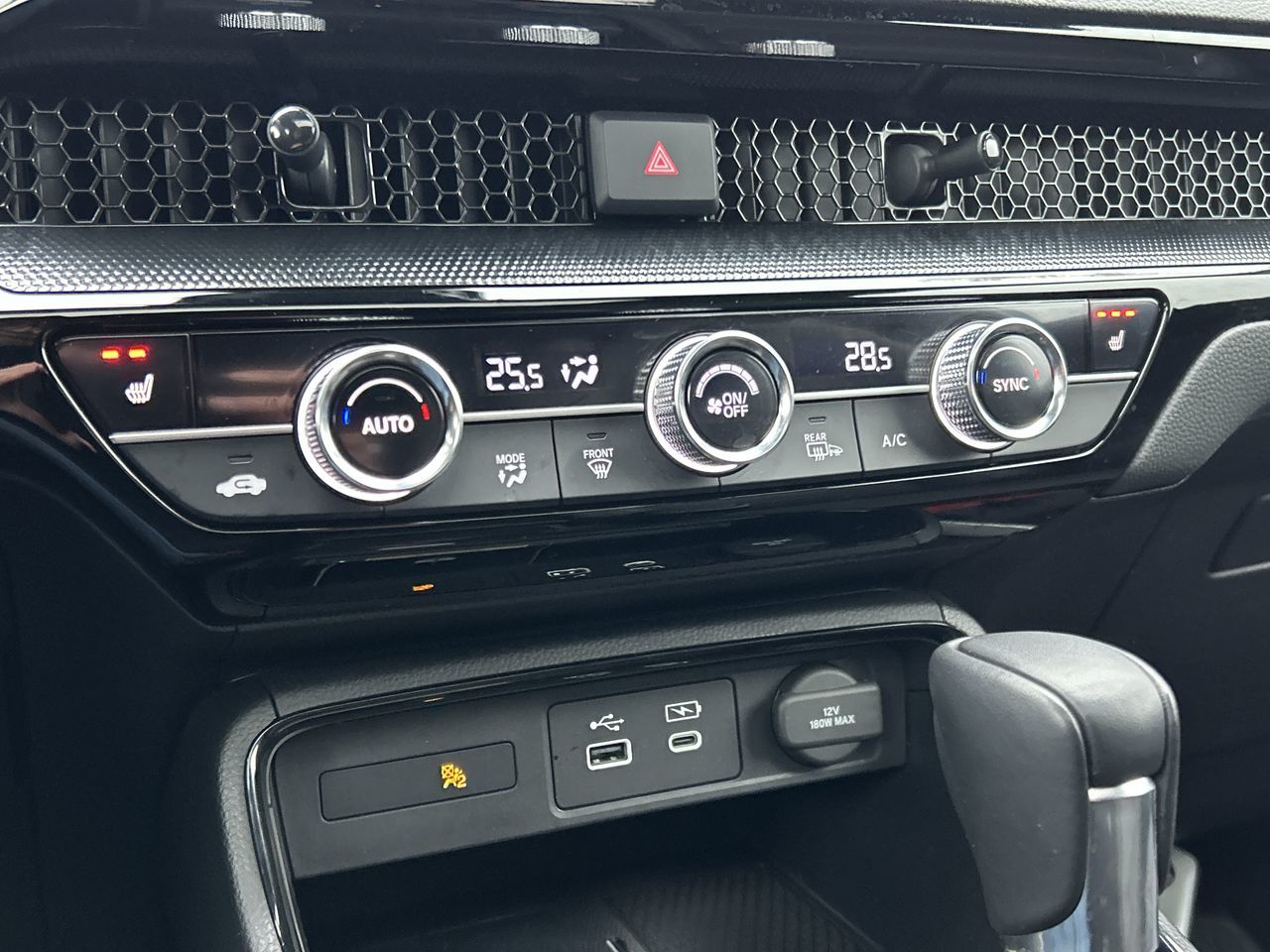 Honda CR-V  2023 à North Vancouver, Colombie-Britannique