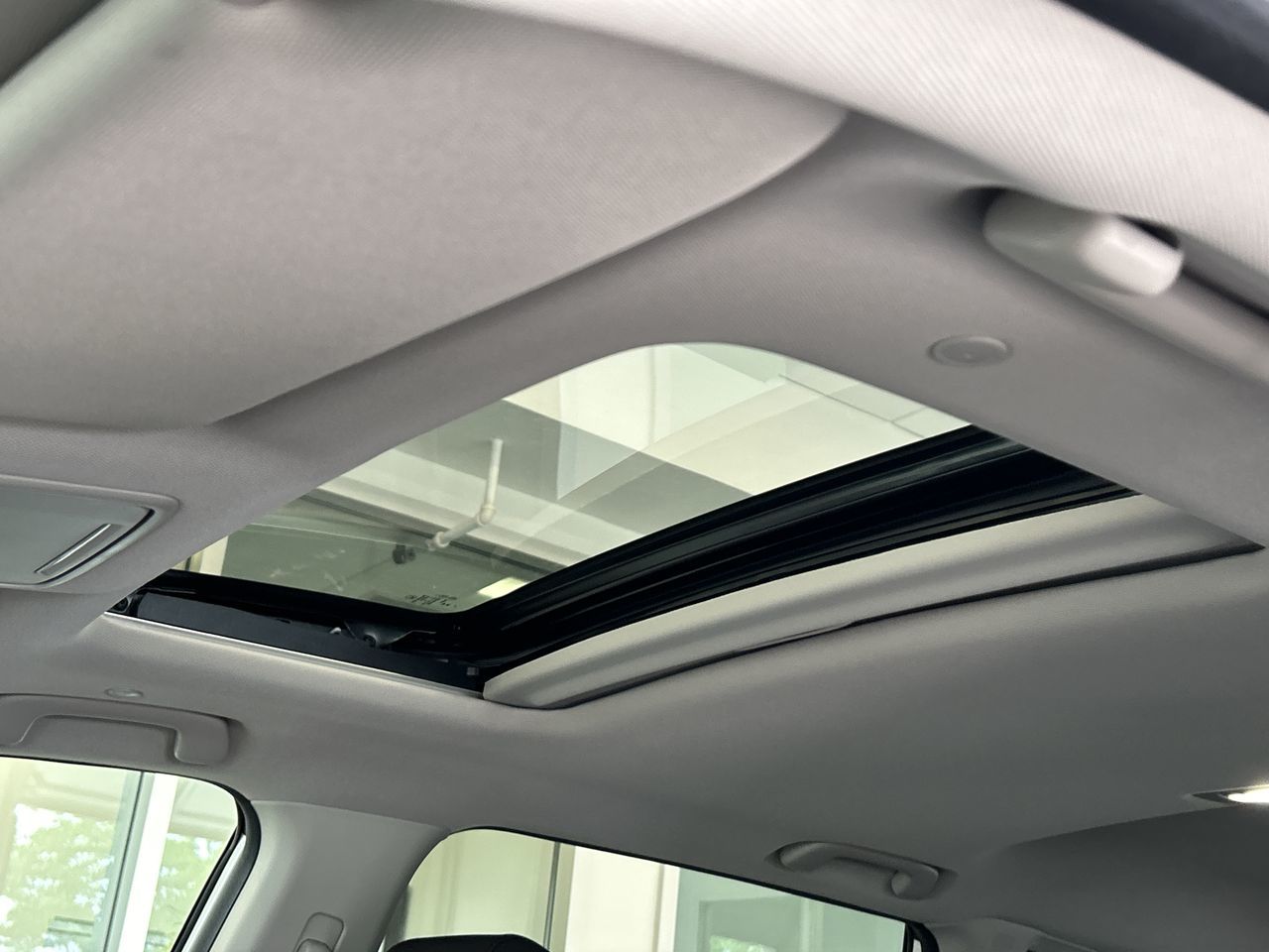 2025 Honda CR-V in North Vancouver, British Columbia