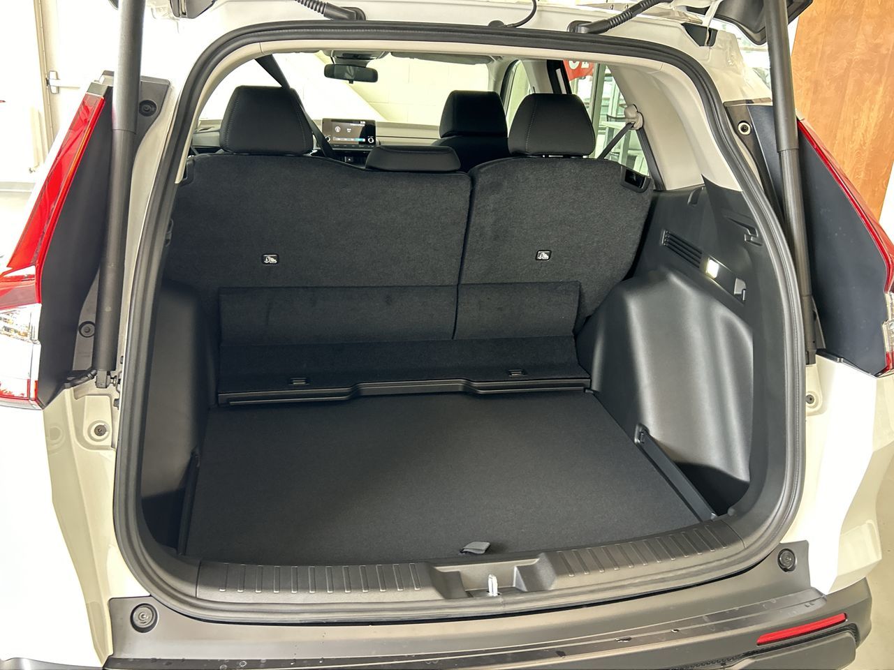 2025 Honda CR-V in North Vancouver, British Columbia